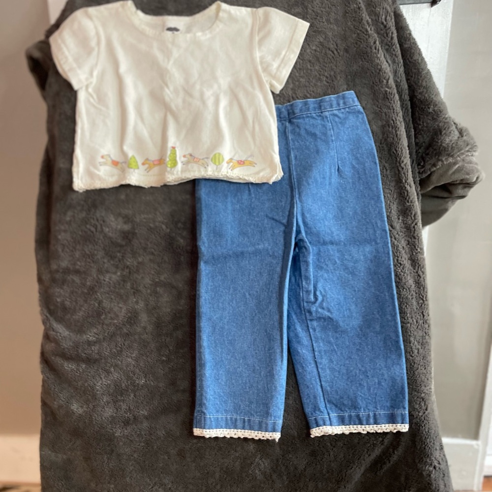 Vintage Mulberribush Crop Tee & Blue Denim Lace-Hem Pants Set Sz 4